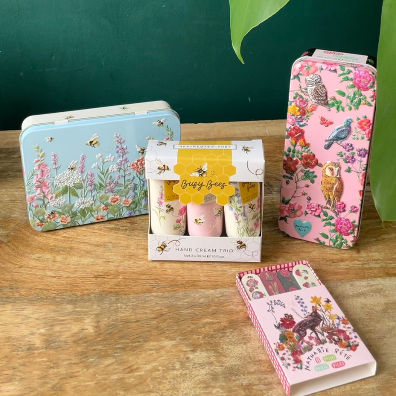 Beauty Gift Sets - Uneeka
