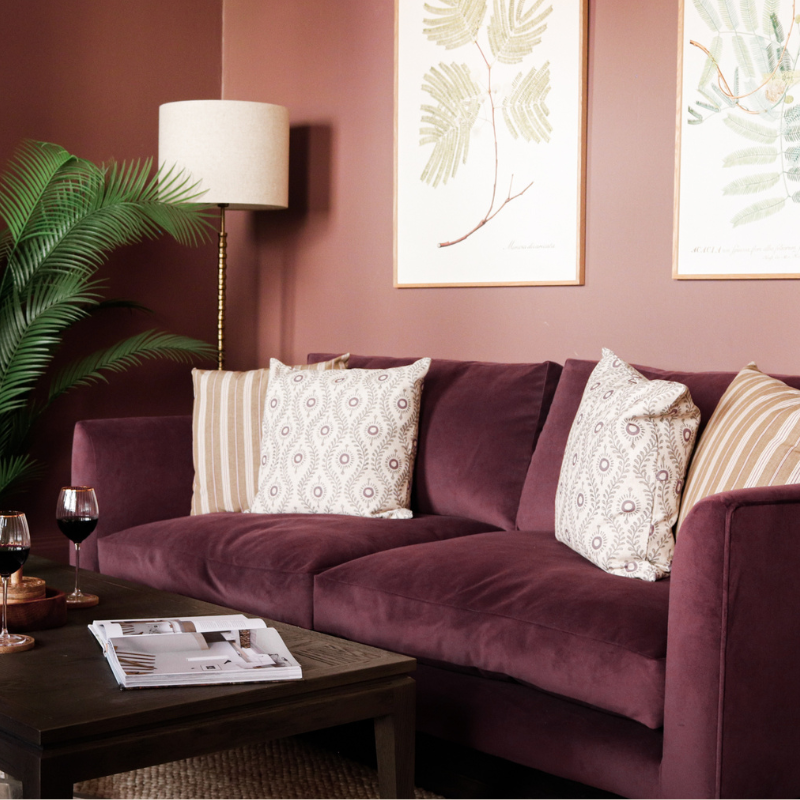 Sofas - Uneeka