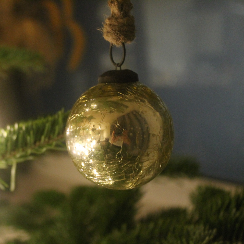 Festive Decorations - Uneeka