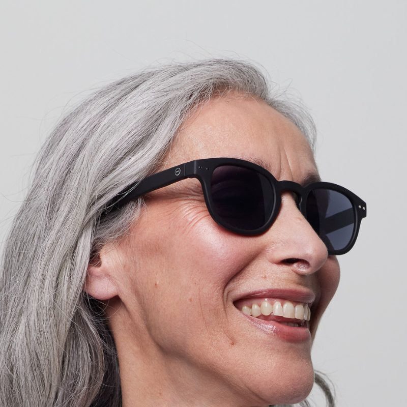 Reading Glasses / Sunglasses - Uneeka