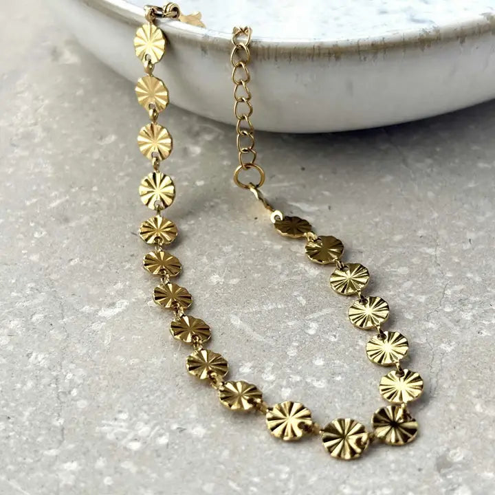 Fluted Circle Necklace - NCK006 - Uneeka