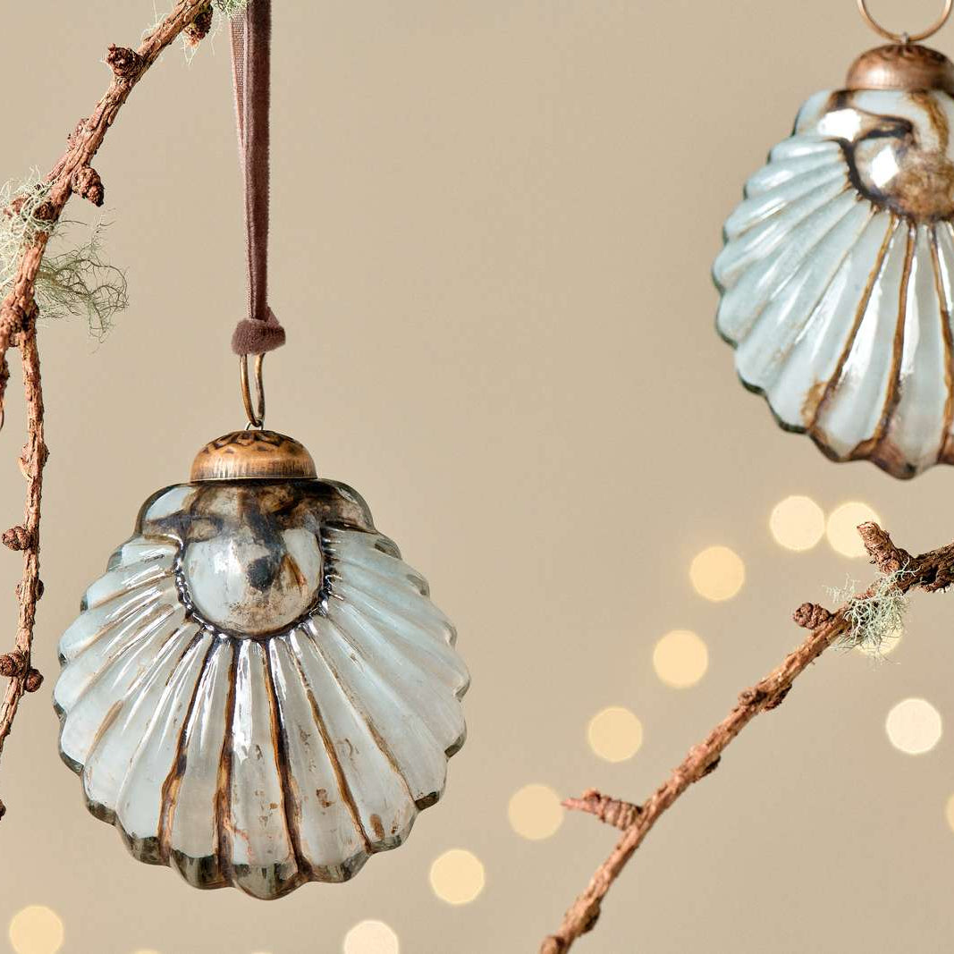 Gold & Cream Sohni Shell Baubles - SB1901 - Uneeka