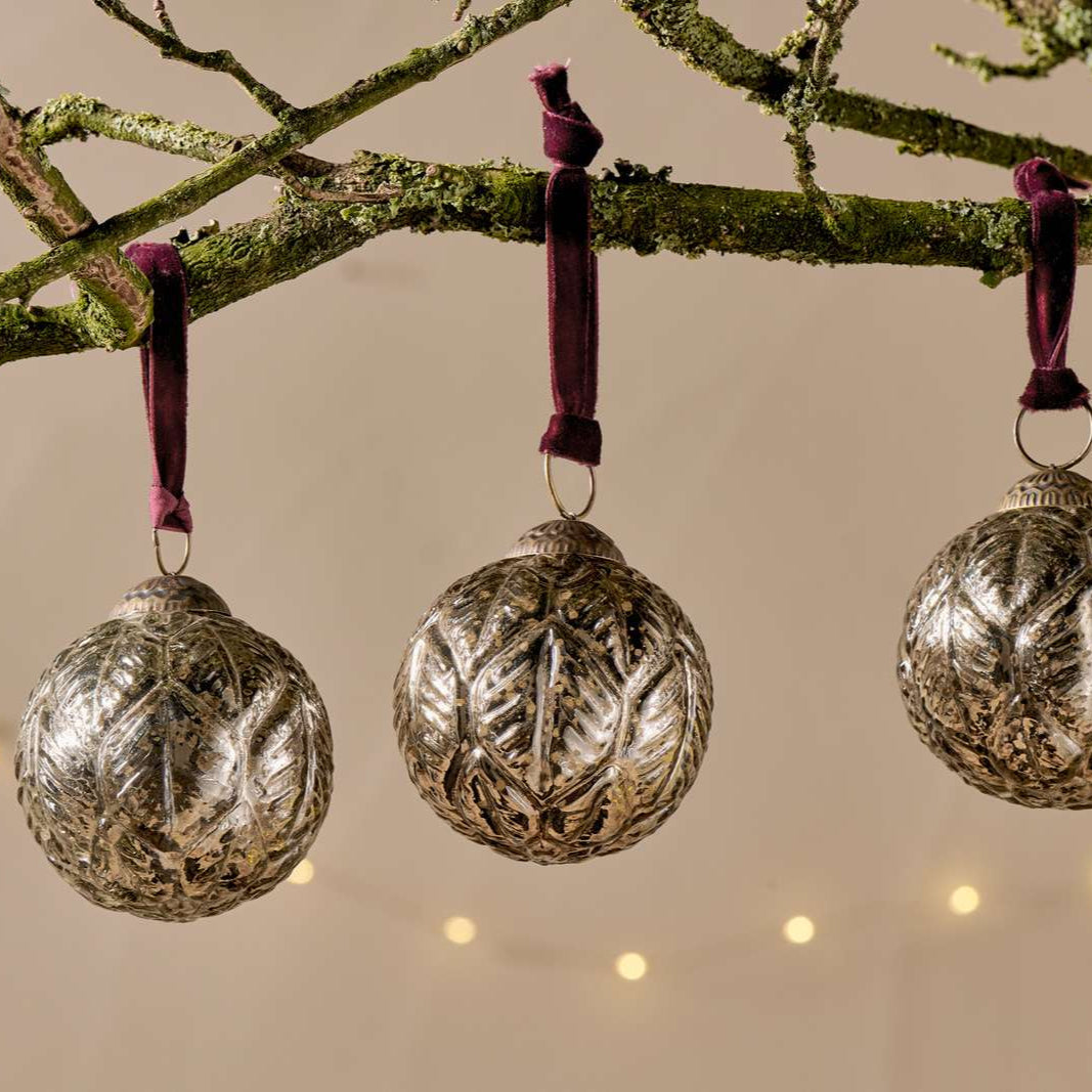 Antique Gold Patta Baubles - PB0401 - Uneeka