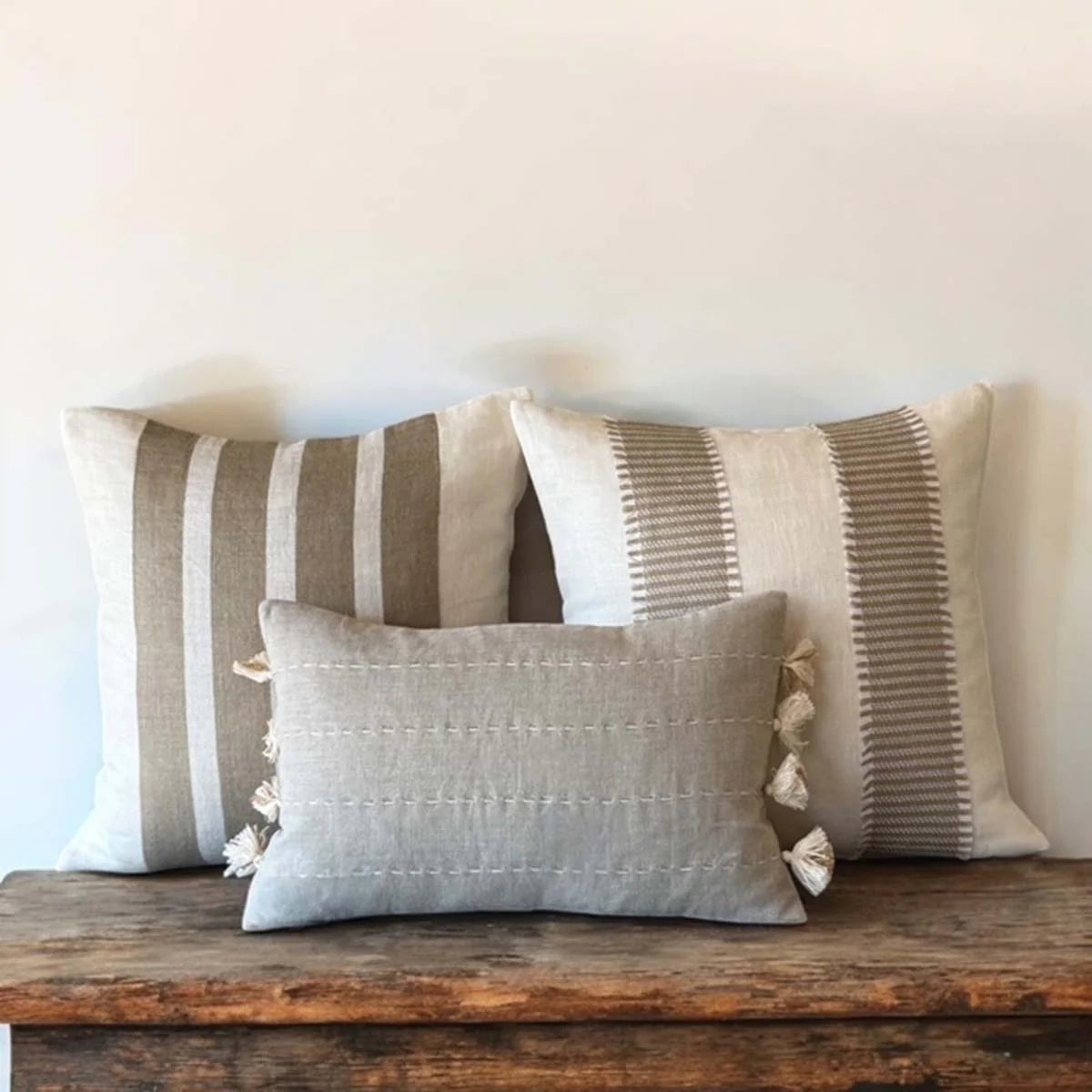 Rectangular Natural Linen Tassel Cushion - LINEN-CT-1T - Uneeka