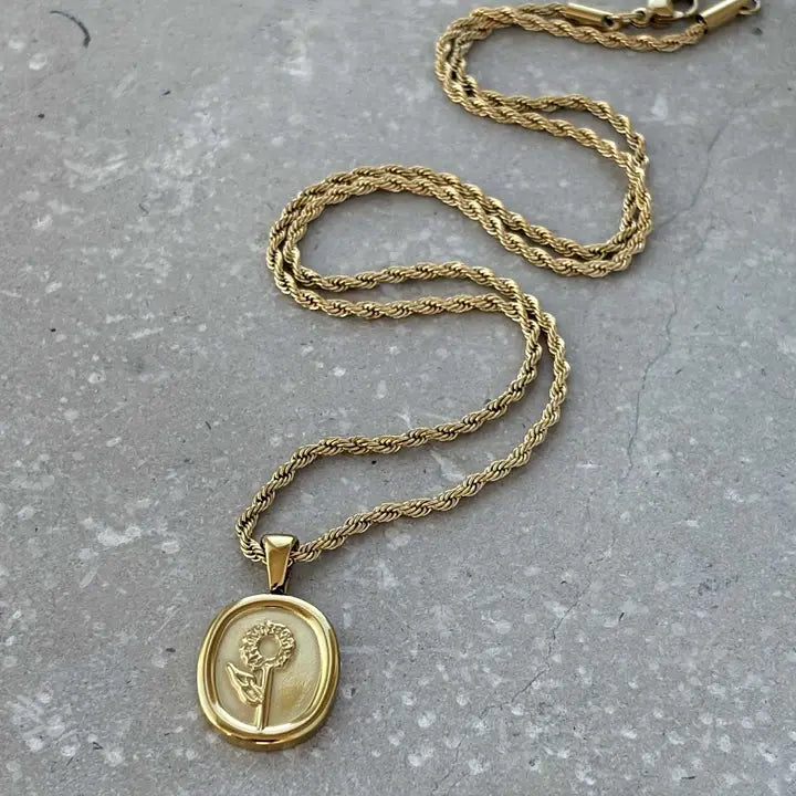 Gold Flower Pendant Necklace - NCK016 - Uneeka