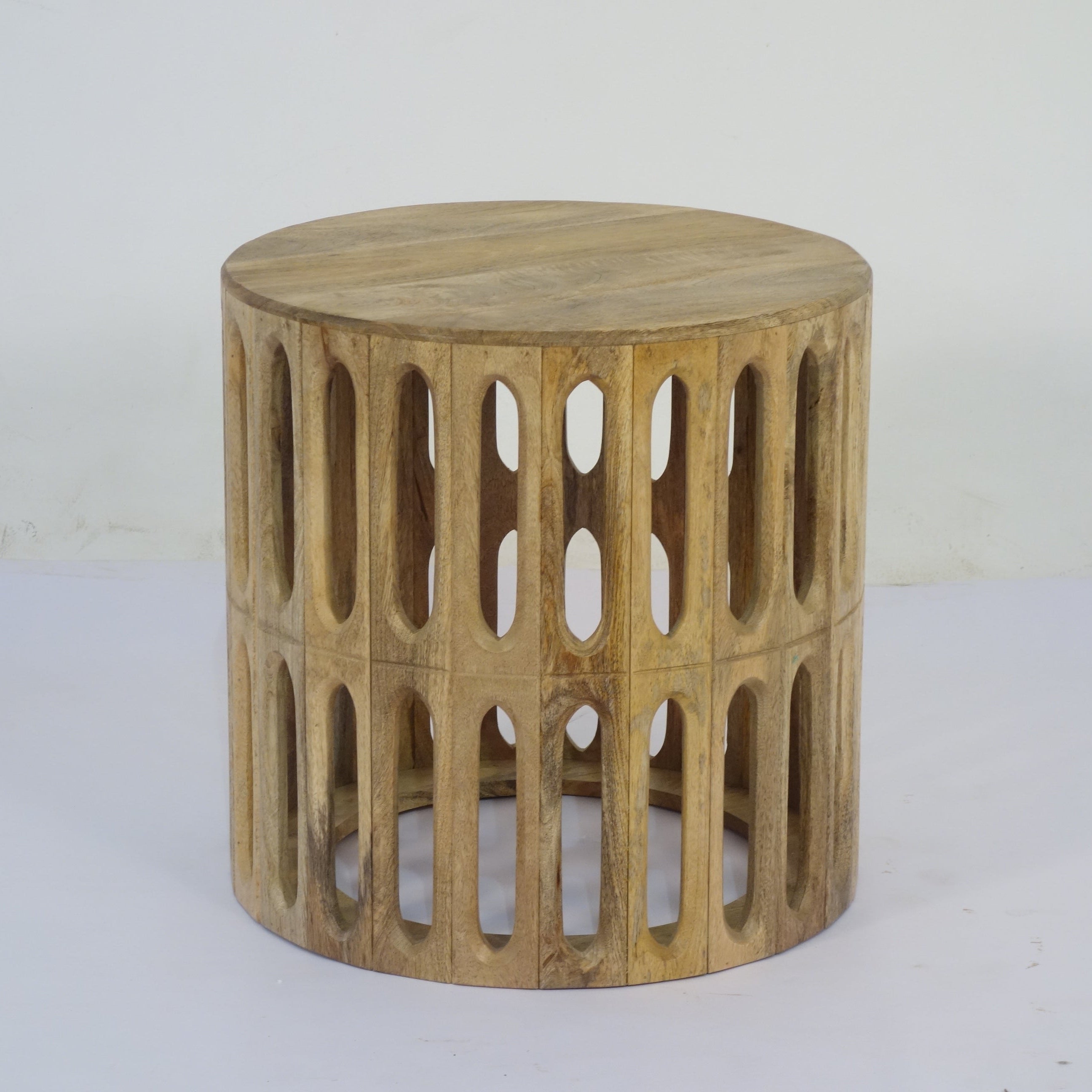 Oval Cut Out Design Round Side Table - 2792M - Uneeka