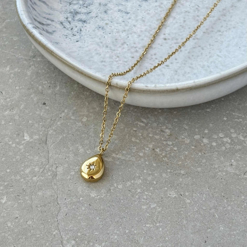 Gold Teardrop Pendant Necklace With Zirconia Star - NCK014 - Uneeka