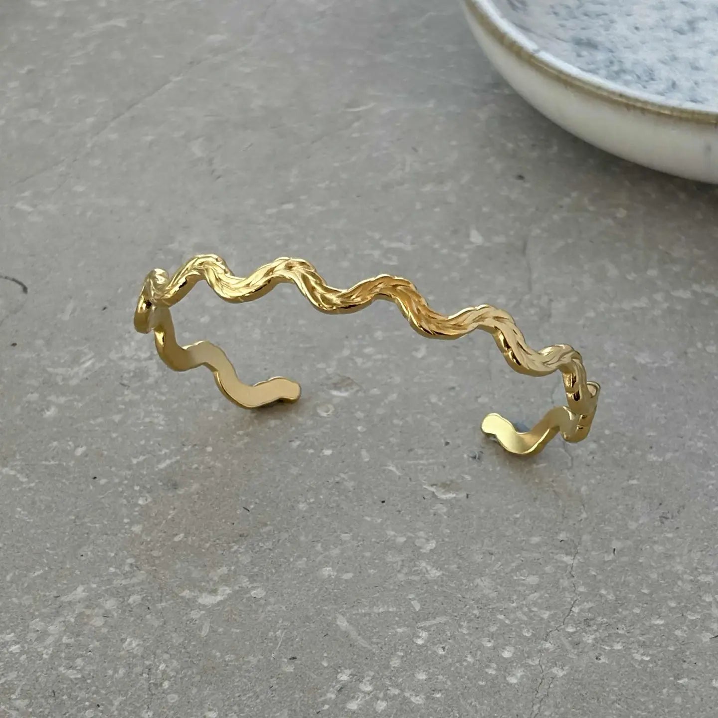 Gold Wavy Rope Texture Bangle - BN015 - Uneeka