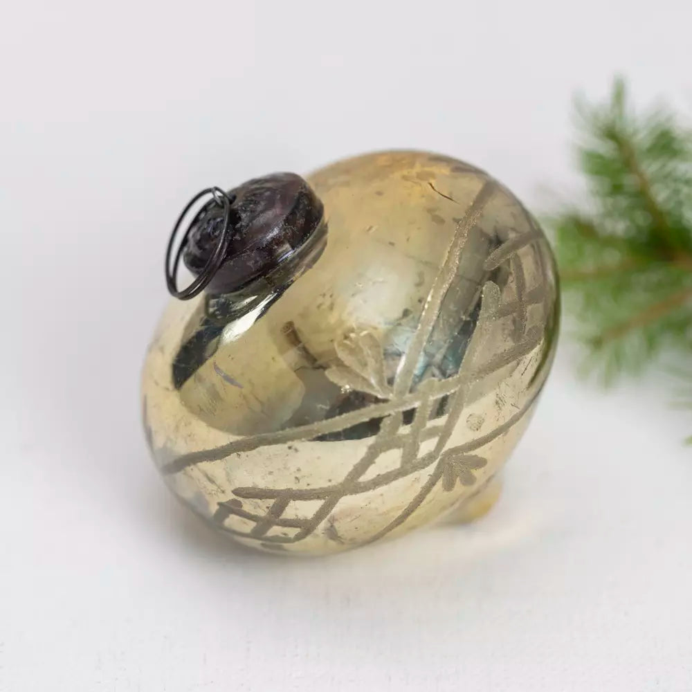 Gold Etched Onion Bauble - ANC25269 - Uneeka