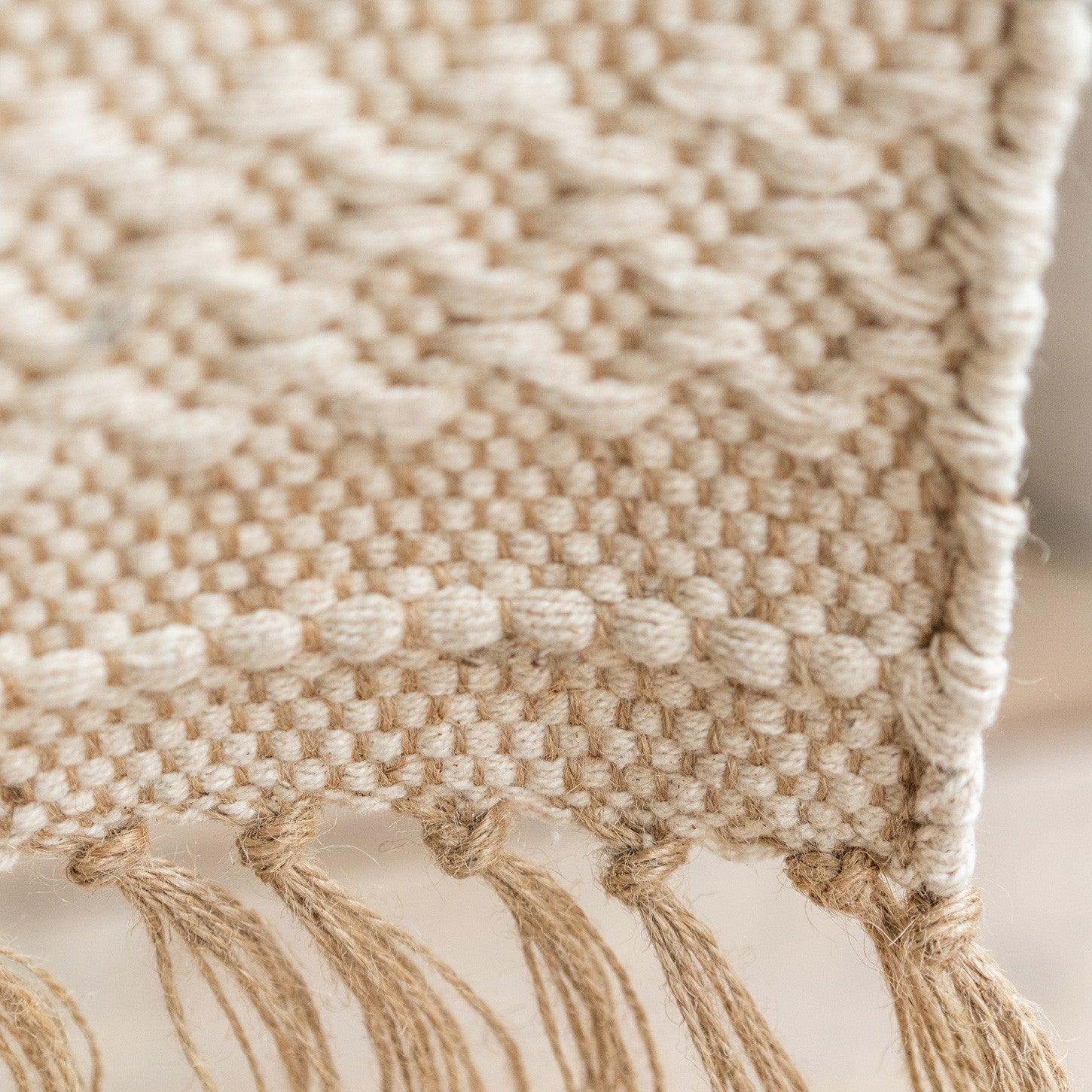 Andiya Neutral Handloom Rug - Uneeka