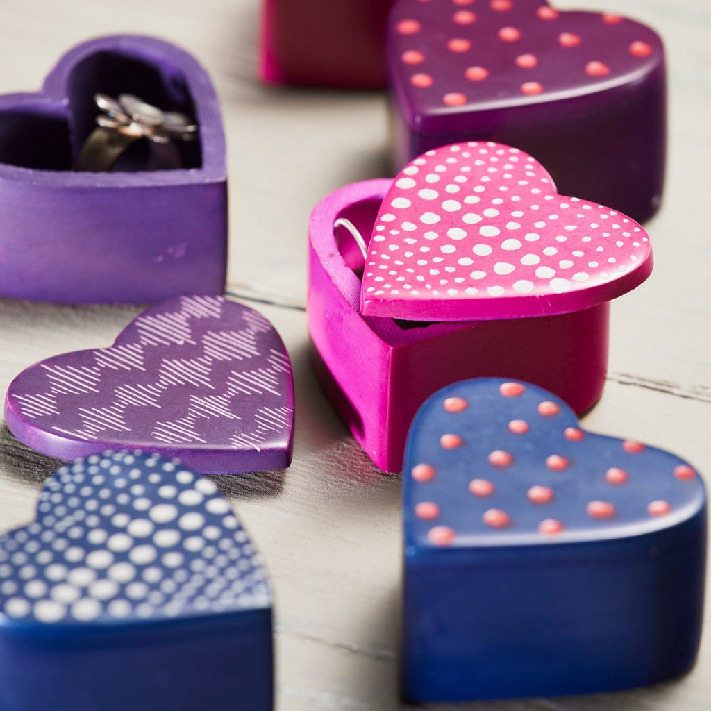 Assorted Colour Heart Shaped Soapstone Box With Lid