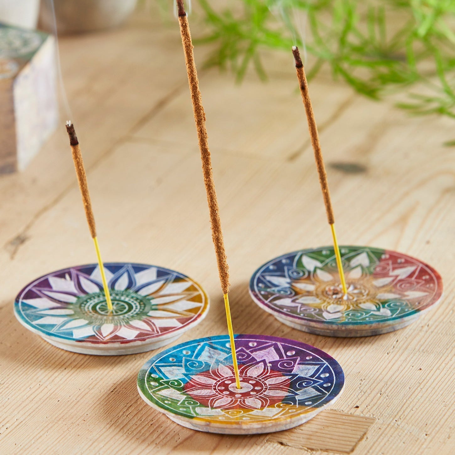Multicoloured Chakra Incense Plate - IH57 - Uneeka