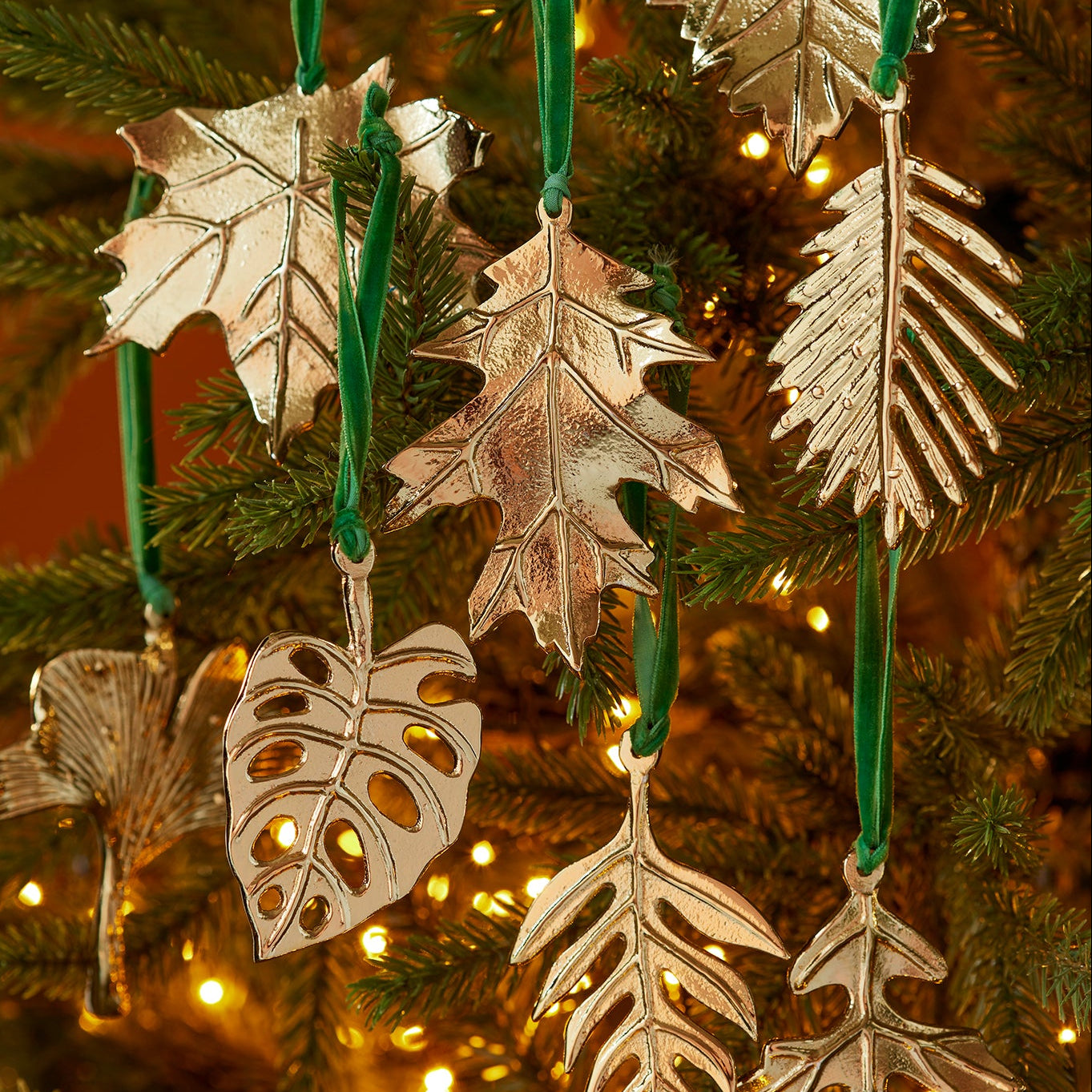 Assorted Gold Metal Botanical Leaf Hanging Decoration - Uneeka