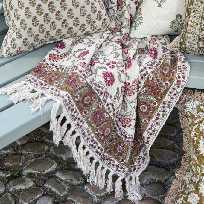 Block Print Red Floral Cotton Throw With Tassels - JHTR - Uneeka
