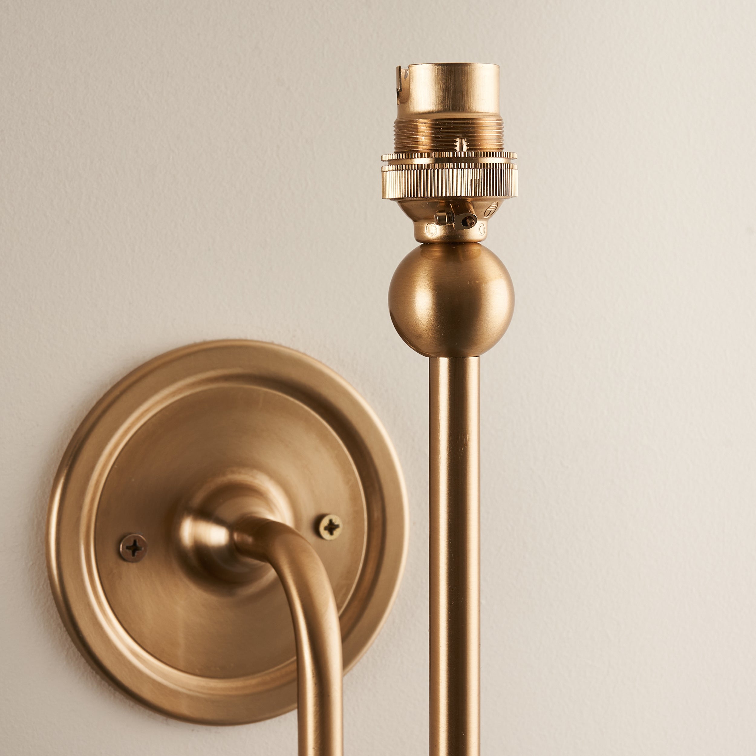 Brushed Brass Wall Light with Ripple Shade - B22 Bulb Holder - 116818 - Uneeka Lighting