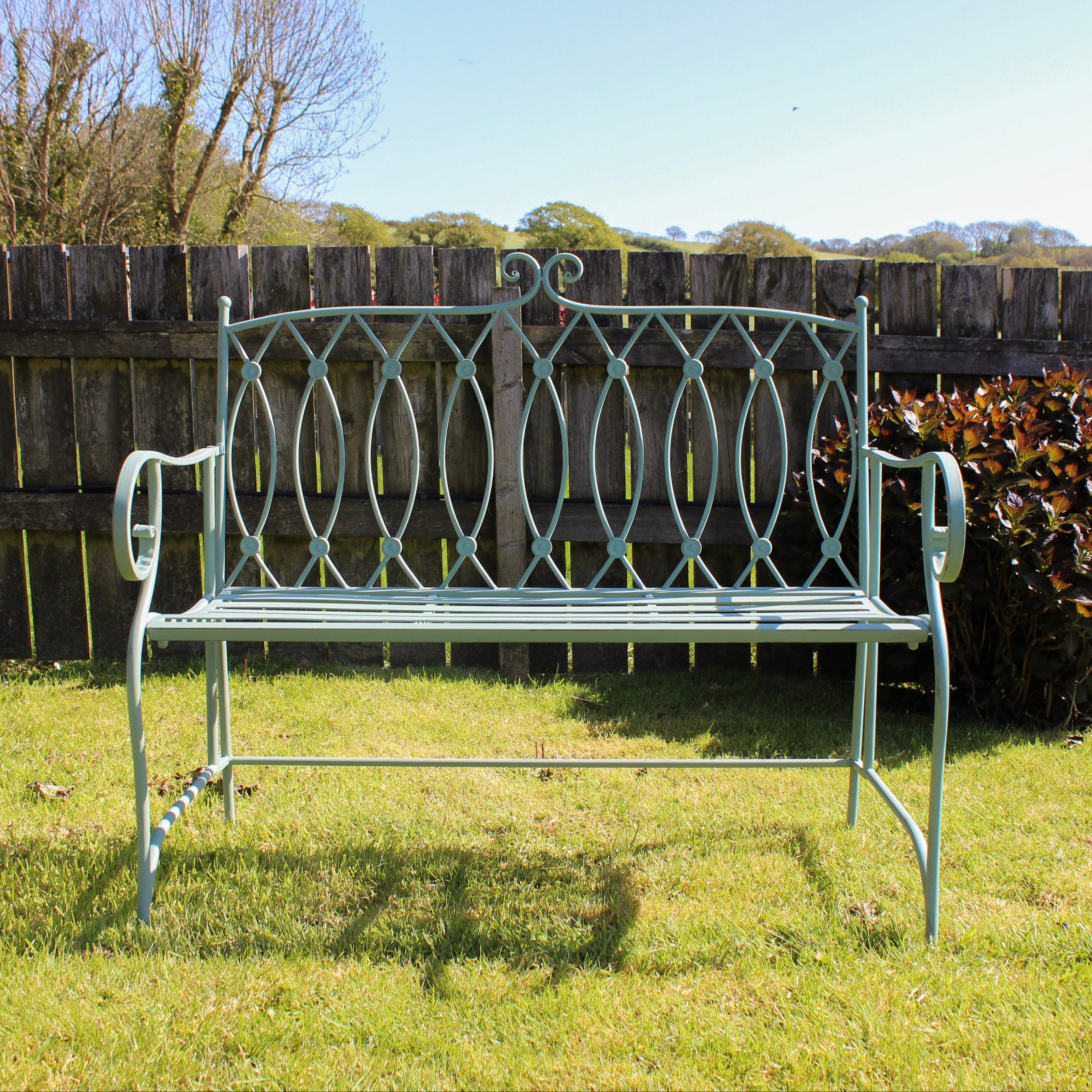 Button Detail Outdoor Bench - 6404 - Uneeka