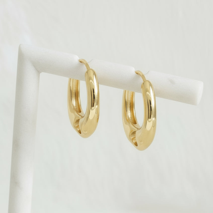 Knotted Hoop Clip Earrings - CE-4093-GD - Uneeka