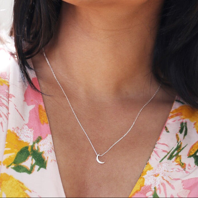 Crescent Moon Necklace - 13124 - Uneeka