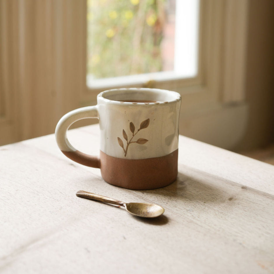 Hand Painted Sprig Mug - MWPT250 - Uneeka