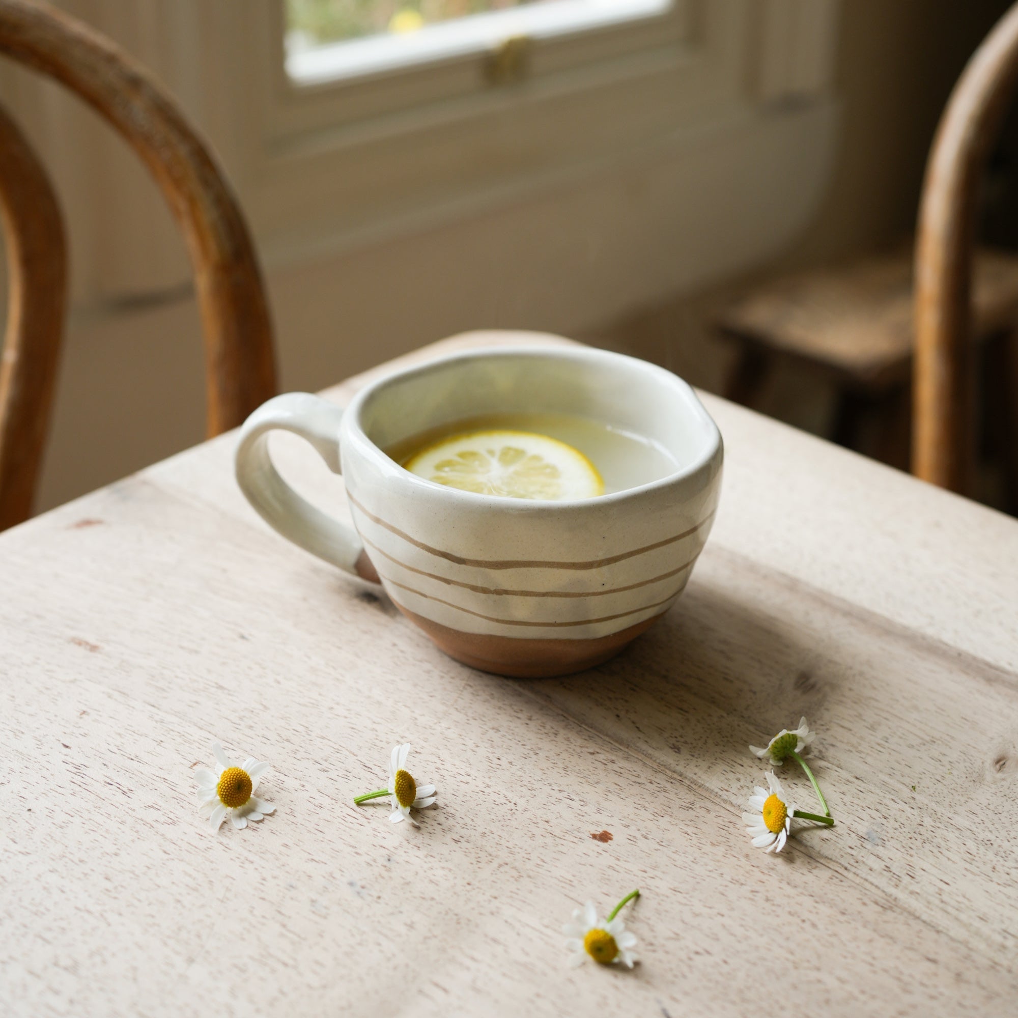 Hand Painted Striped Tea Cup - MWPT229 - Uneeka