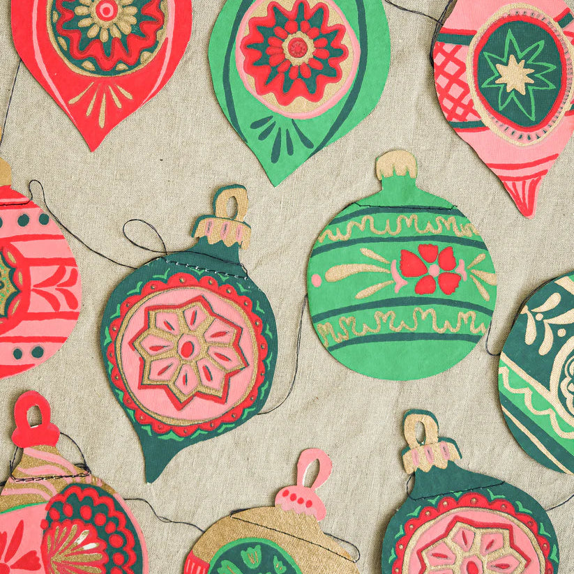 Screen Printed Bauble Garland - GAR-BAUBLES - Uneeka