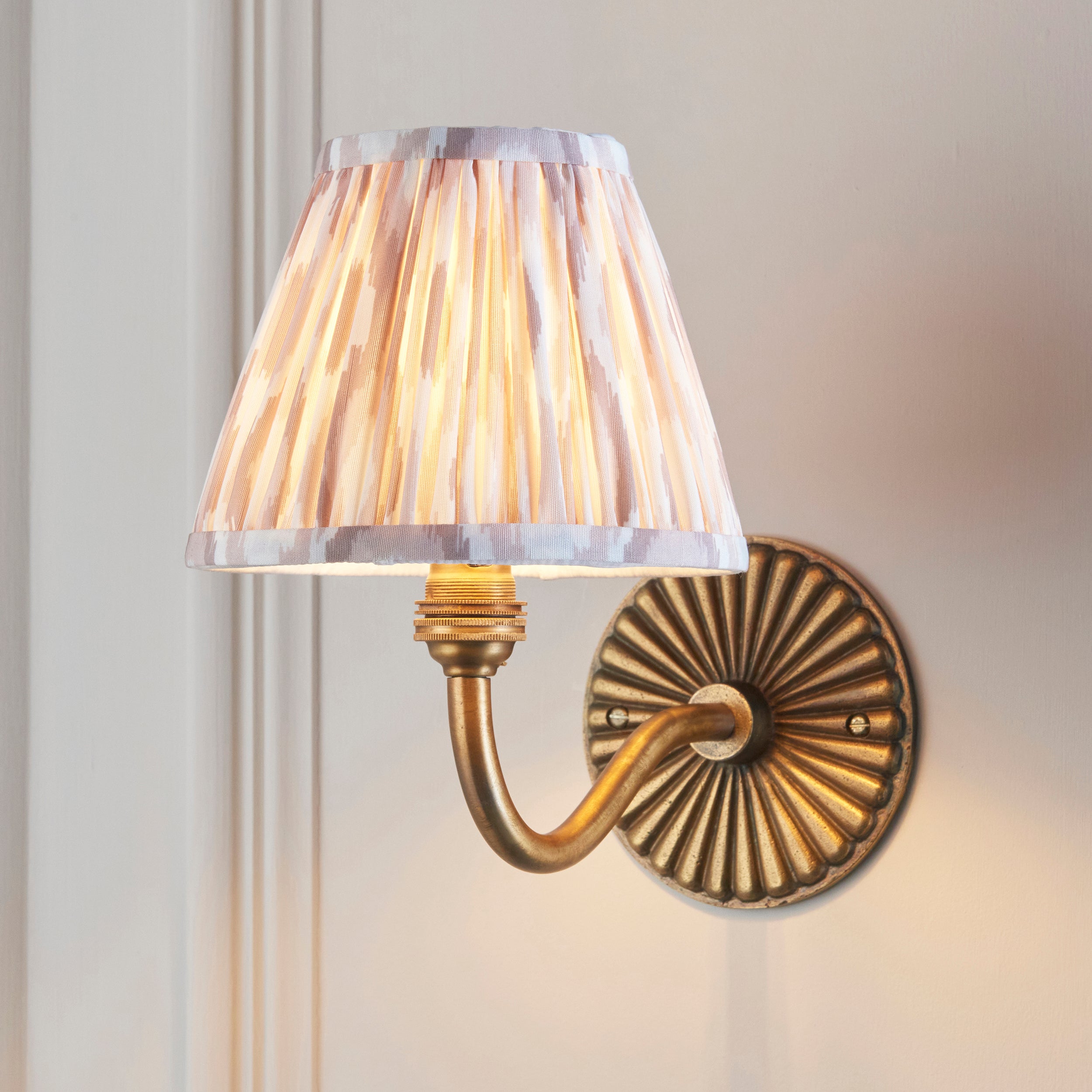 Dahlia Curve Wall Light with Printed Shade - Uneeka