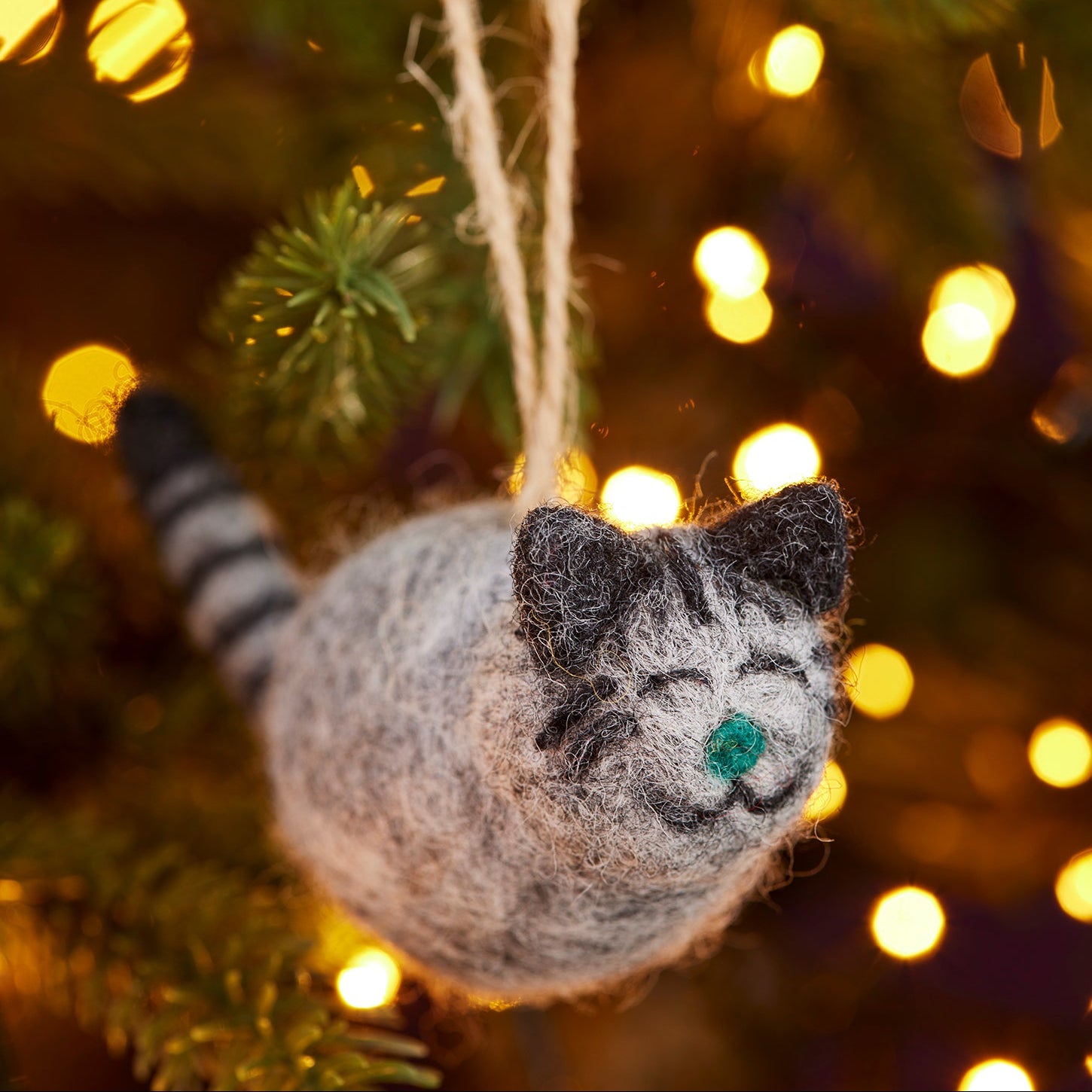 Felt Sleepy Cat - HDEC21-GREY - Uneeka