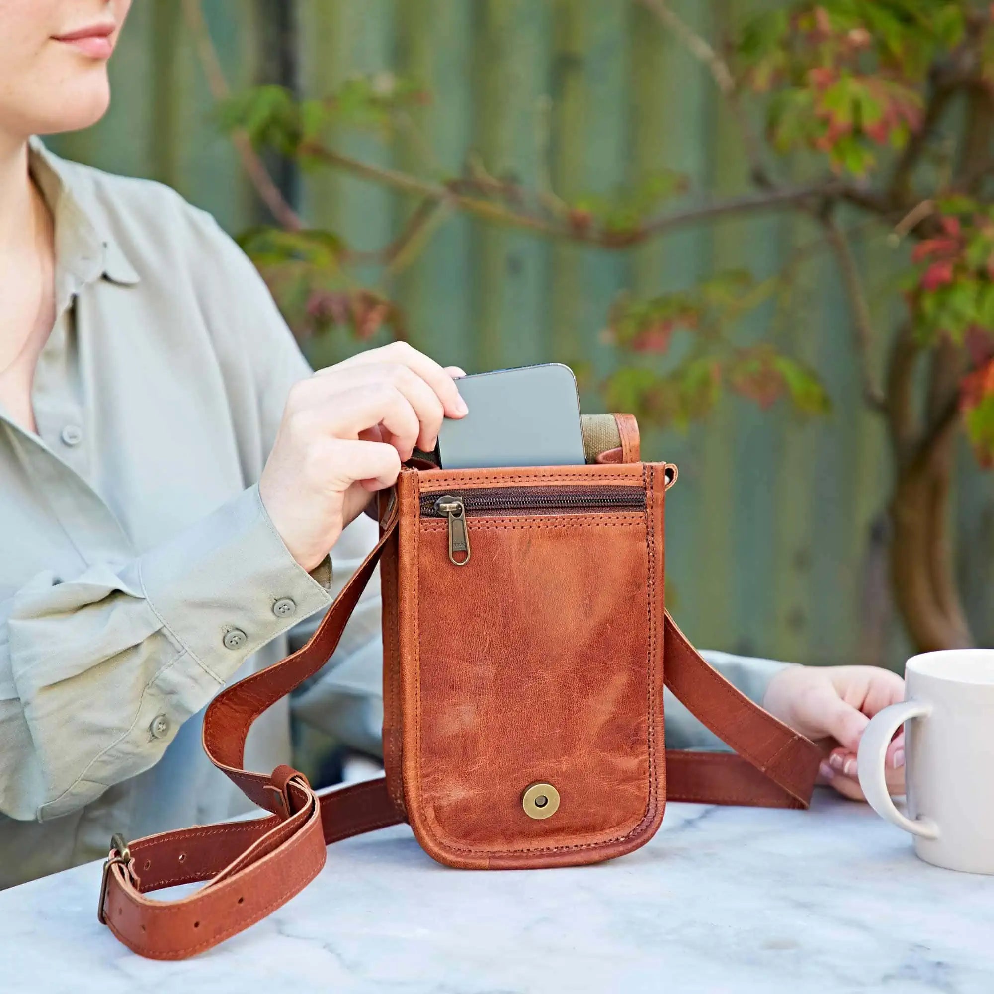 Mini Leather Messenger Bag - HIMM-BR - Uneeka