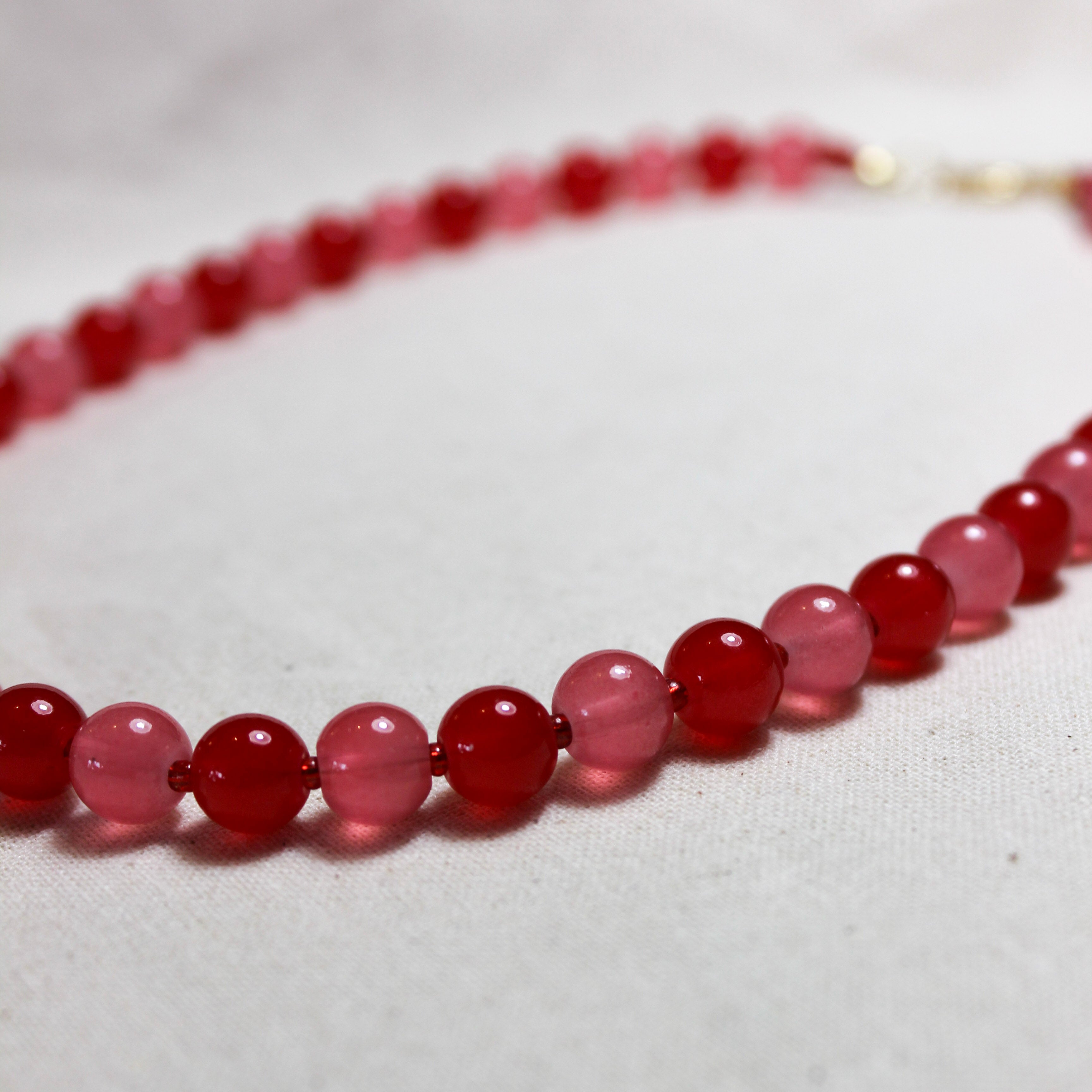 Pink & Red Glass Bead Necklace - BNG01 - Uneeka
