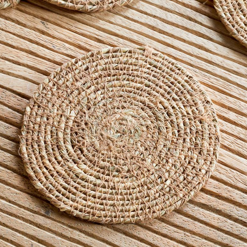 Uneeka-KC8601-KesoWovenCoasters-Brown-Nkuku