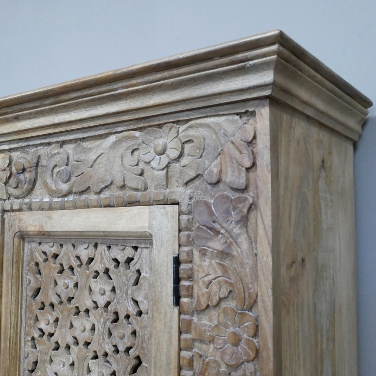 Large Ornate Carved Four Door Sideboard - 9726 - Uneeka