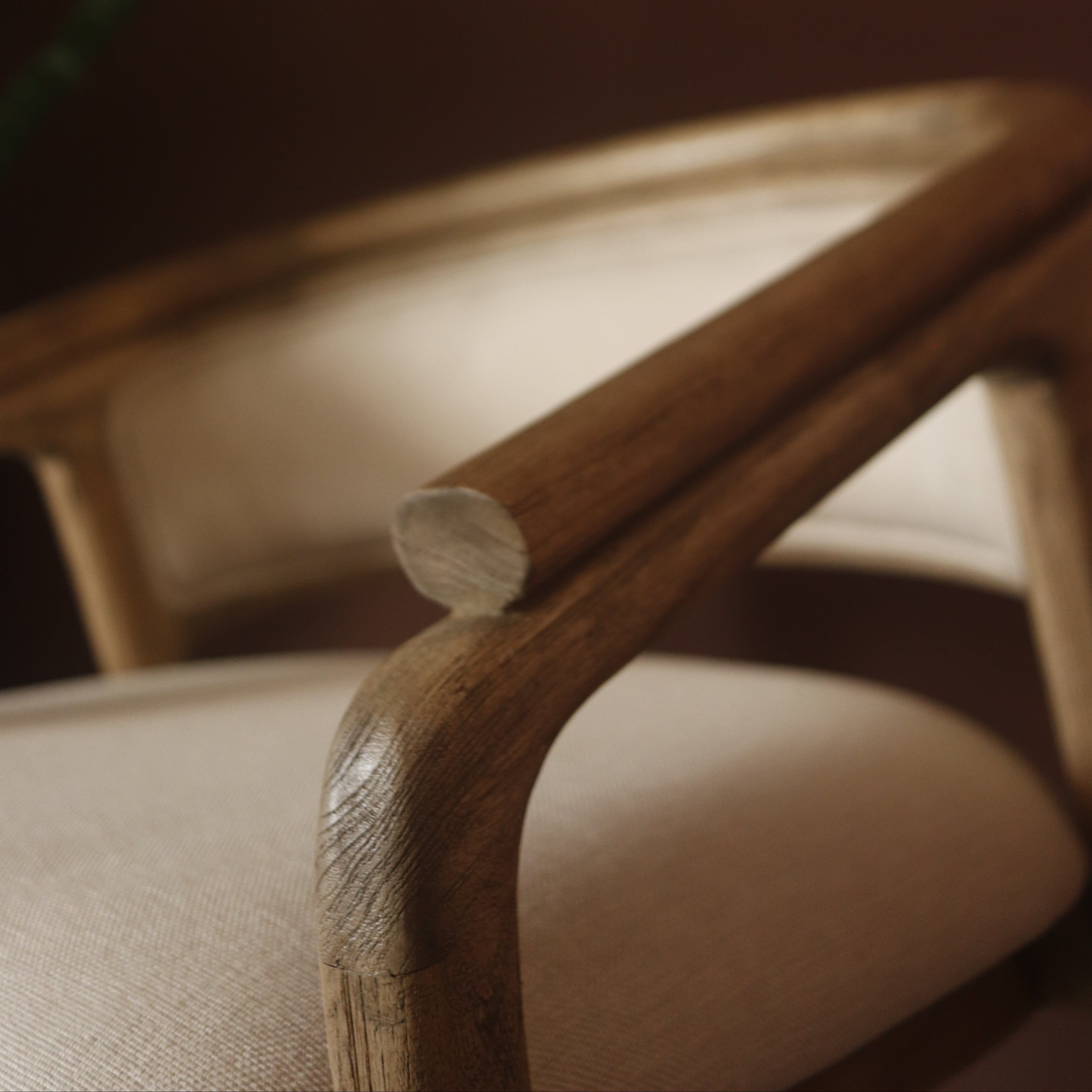 Teak Curved Back Occasional Chair -TH03  - Uneeka