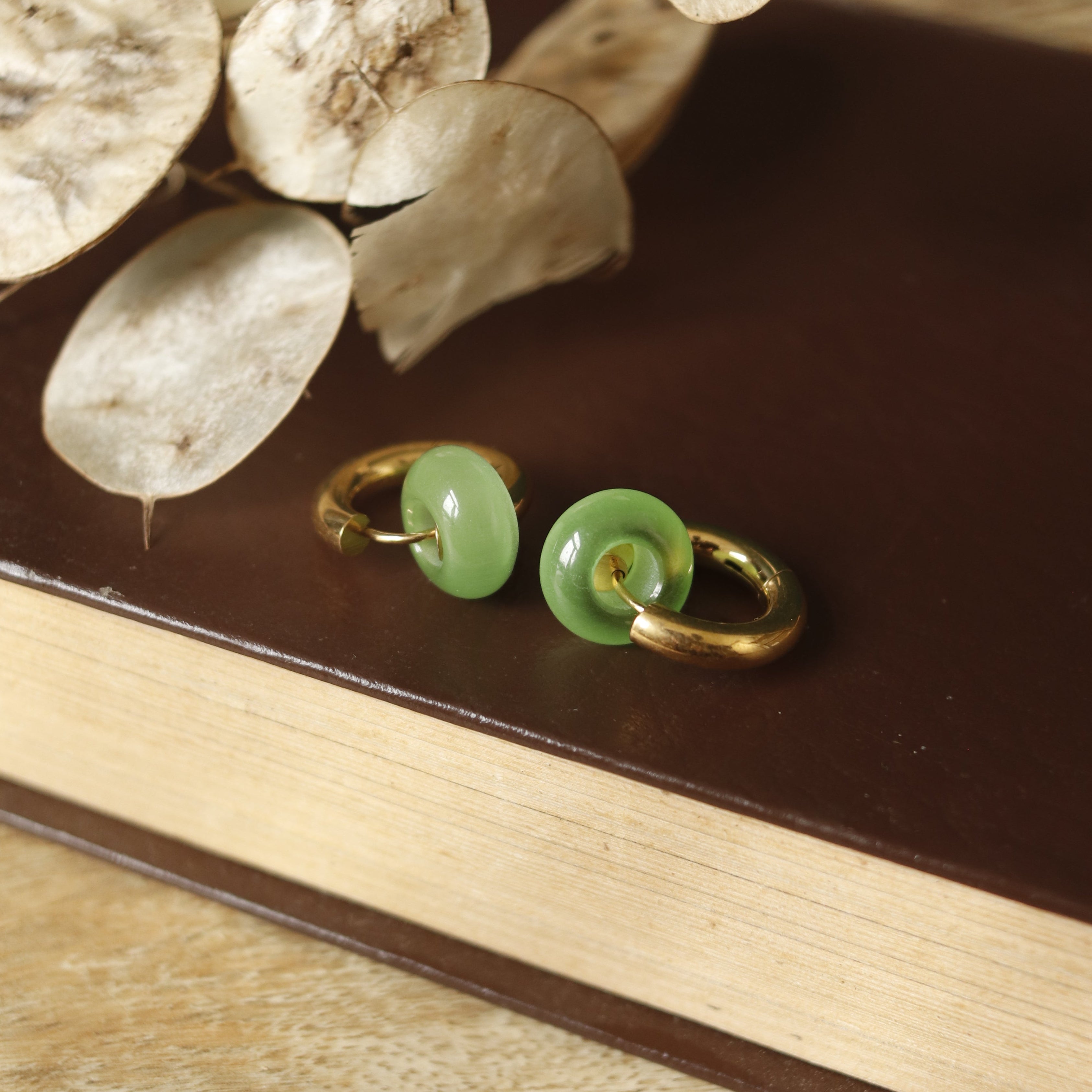 Stone Circle Gold Hoops - ER023-G - Uneeka
