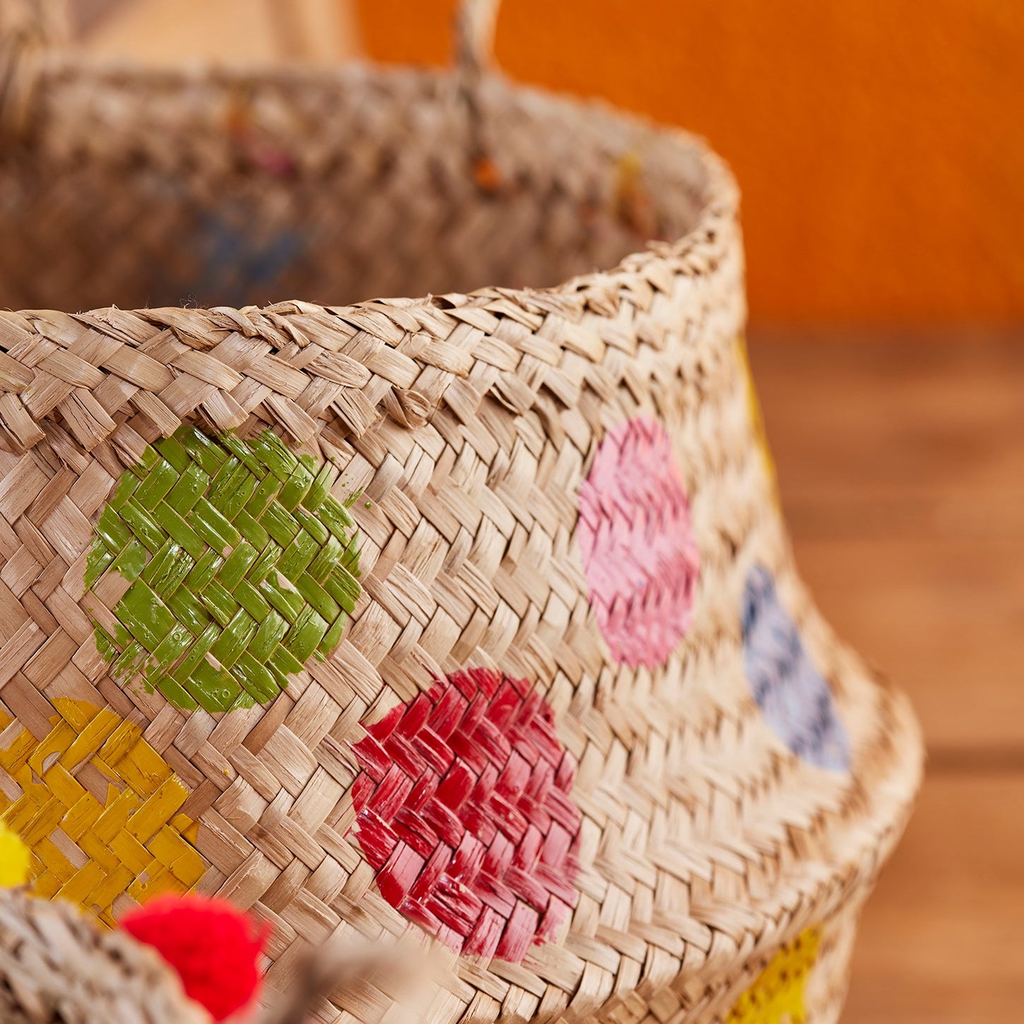 Multi Colour Dot Seagrass Basket - BSK3 - Uneeka