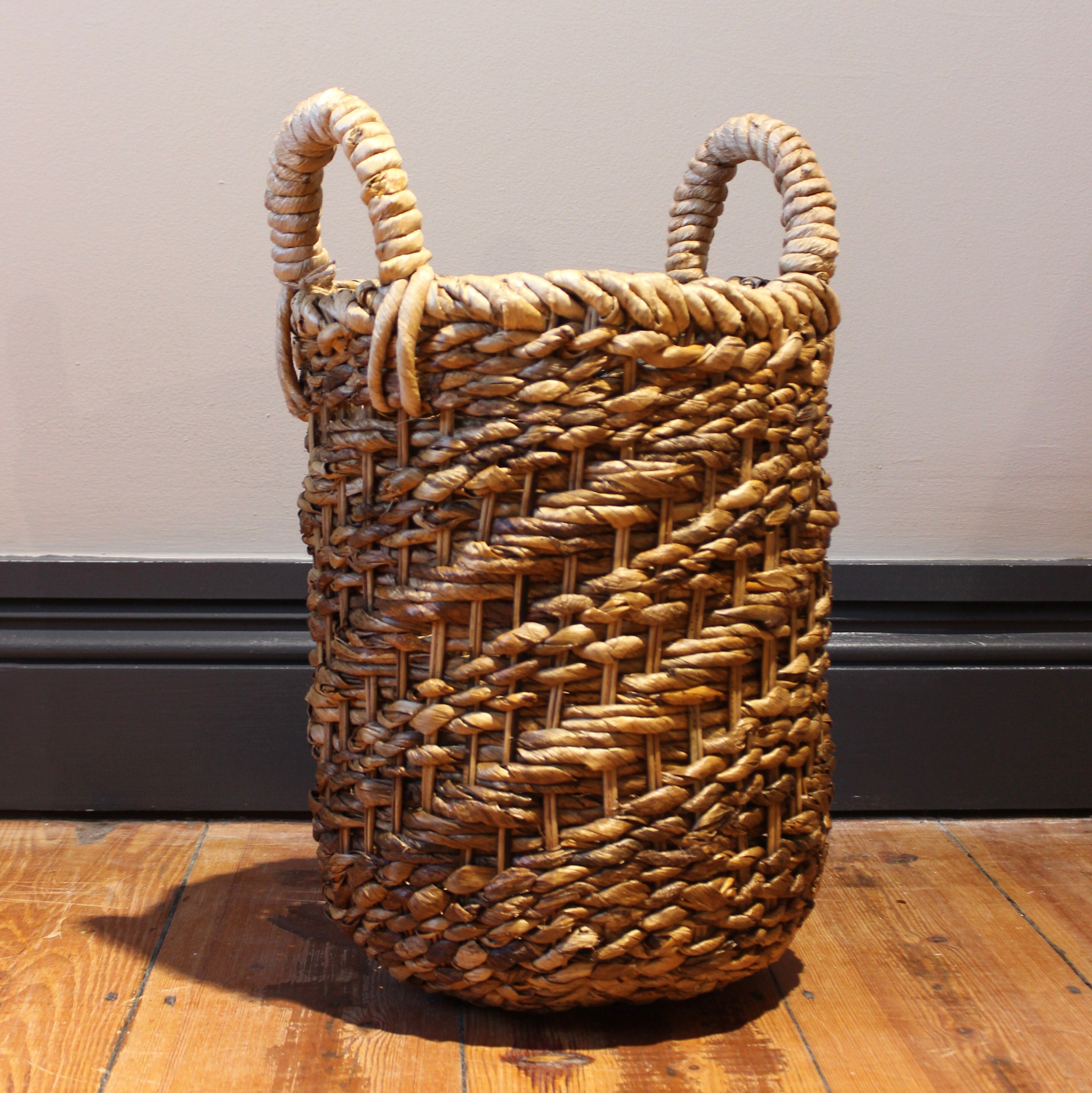 Natural Banana Fibre Spiral Design Basket - Small - Uneeka