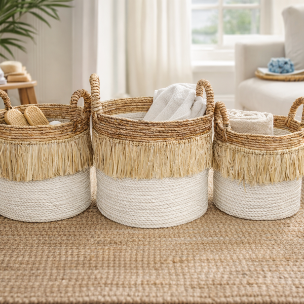 Natural & White Banana Fibre Basket With Sisal Tassel - P1182 - Uneeka