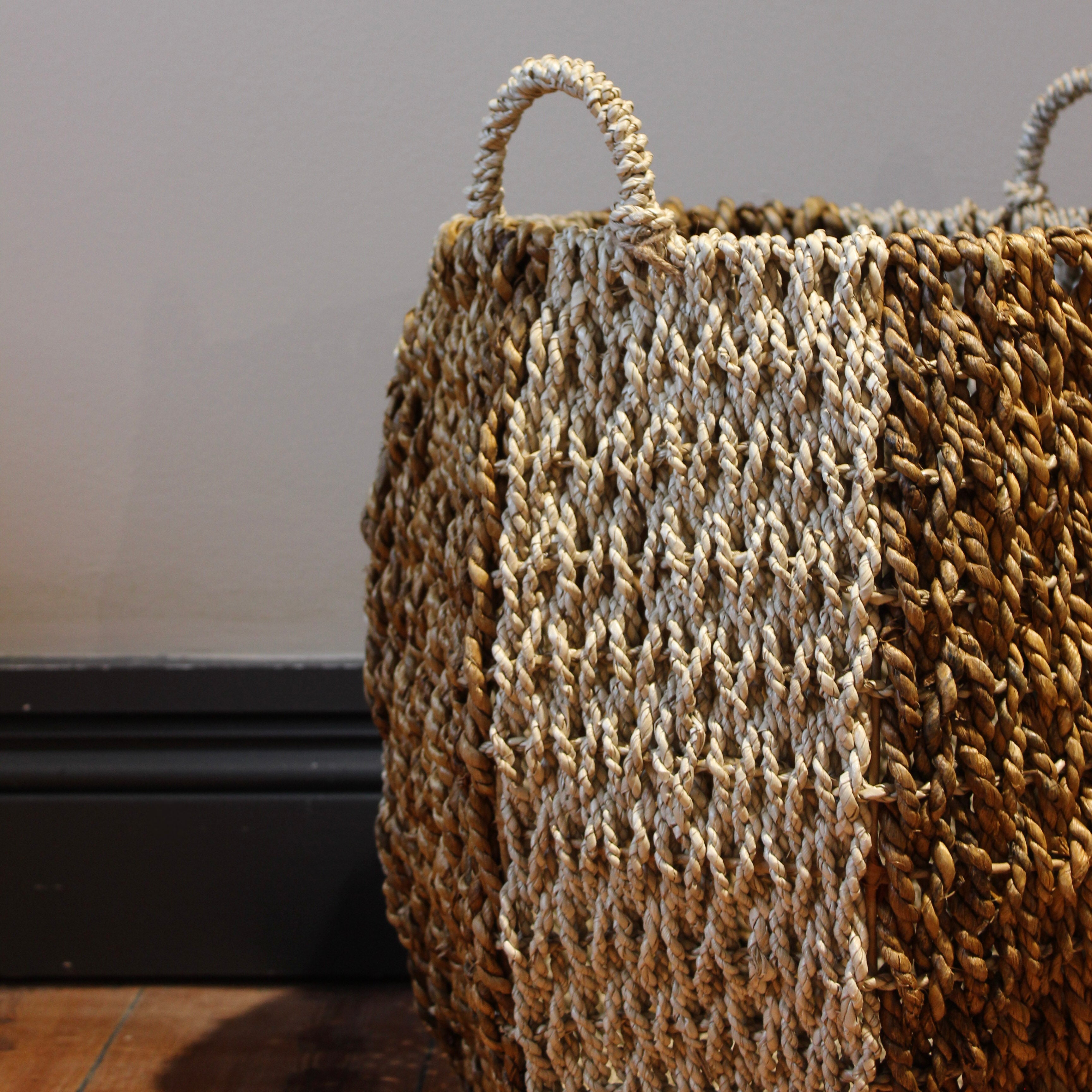 Natural & White Striped Seagrass Basket - P1106 - Uneeka