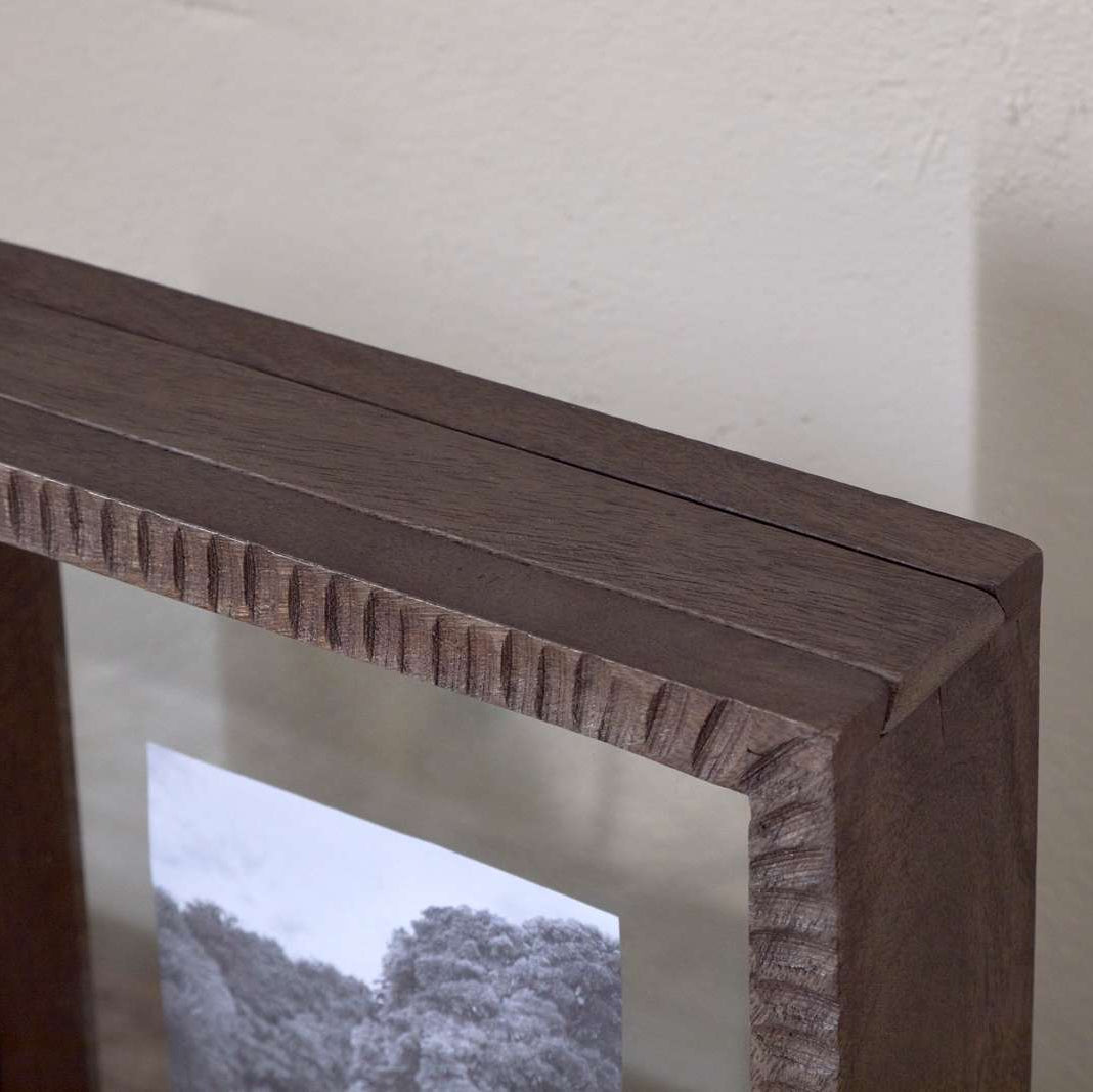 Nkuku Indu Standing Dark Ash Wooden Frame - IF0401 - Uneeka