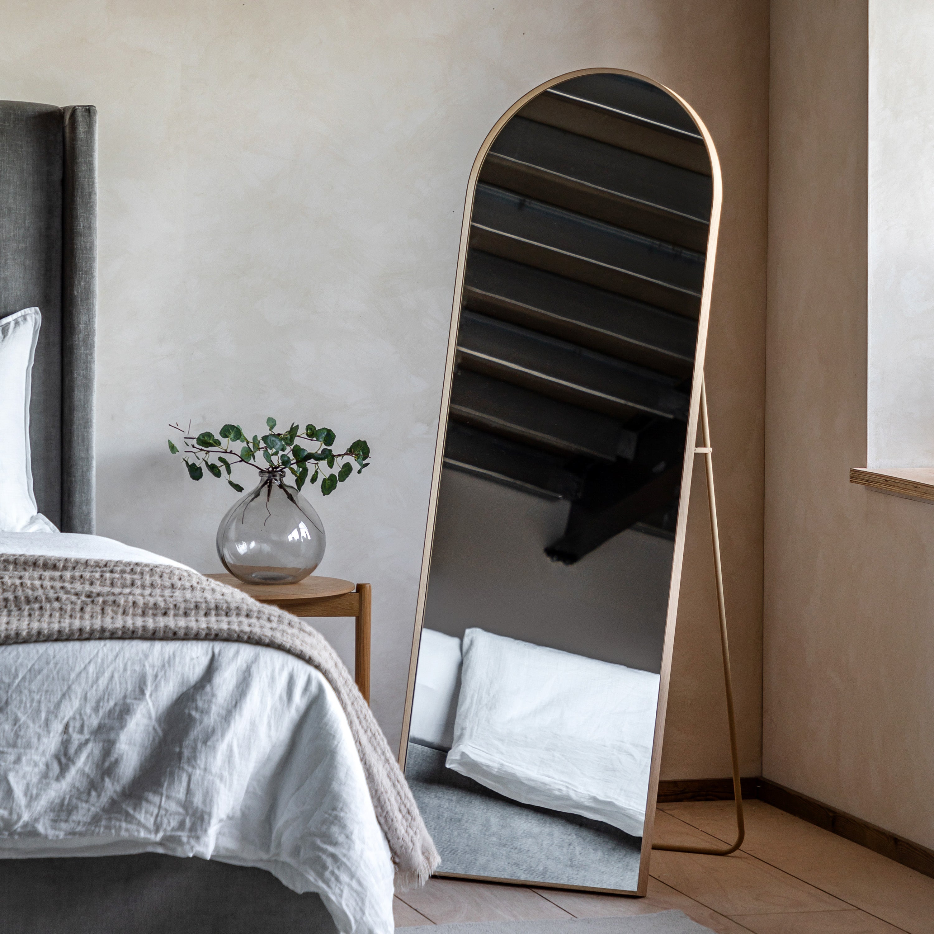 Oak Frame Arched Standing Mirror - Uneeka