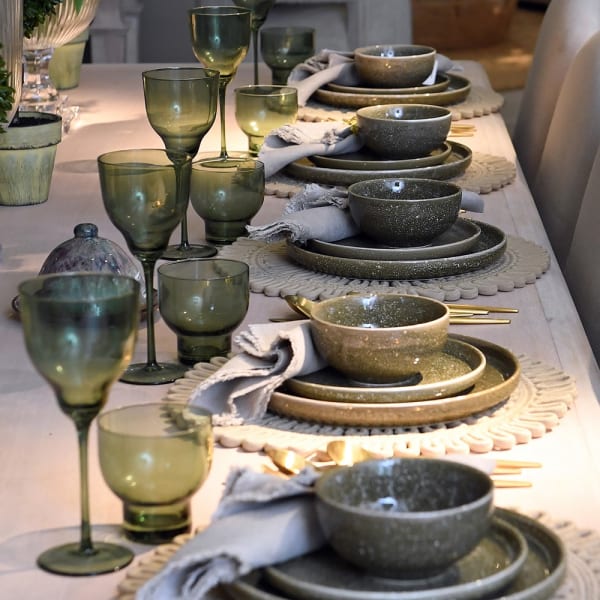Olive Green Wide Glass Tumbler - ANH138 - Uneeka