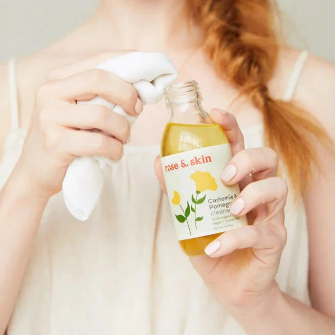 Organic Camomile Pomegranate Cleansing Oil Uneeka