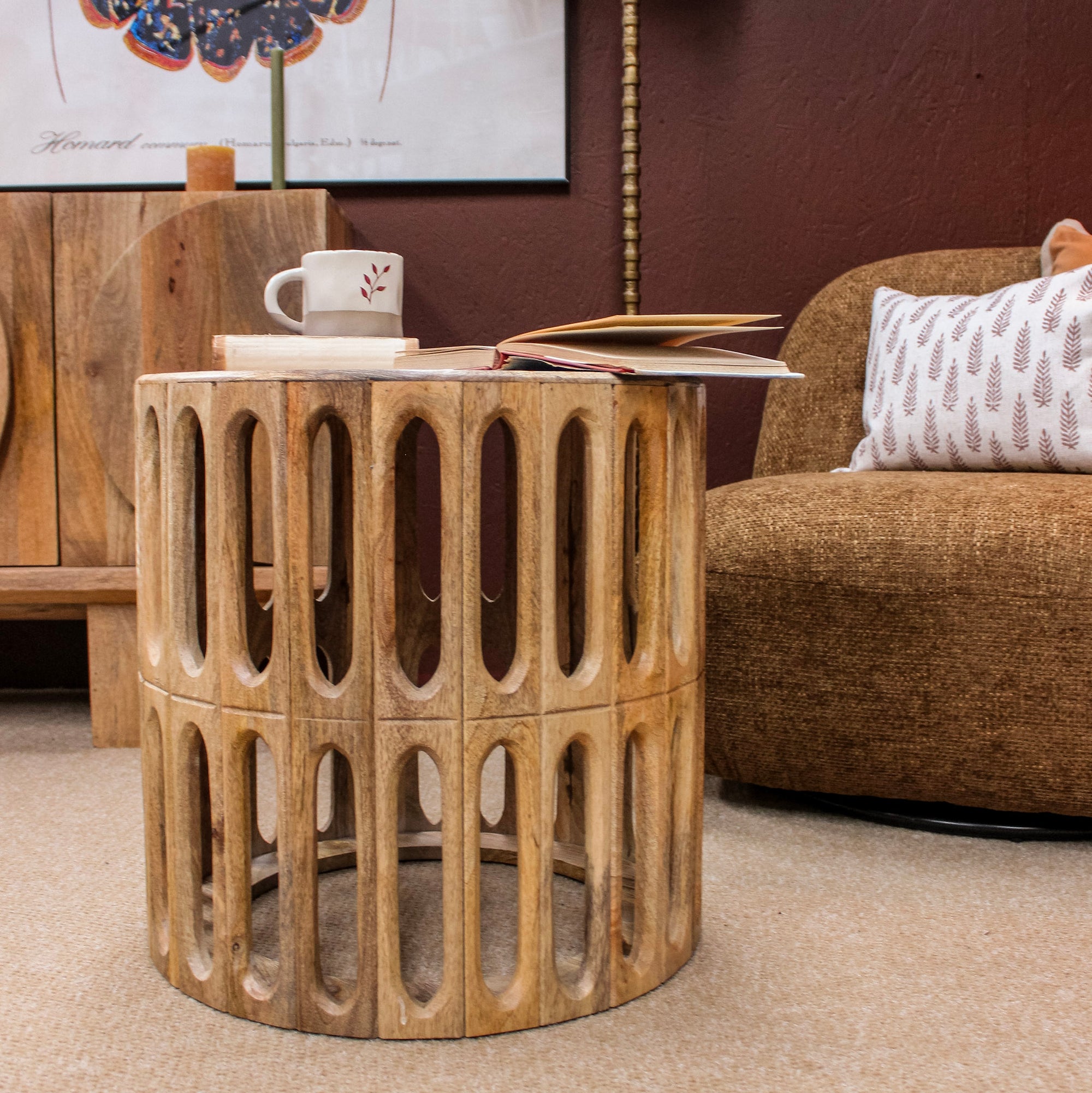 Oval Cut Out Design Round Side Table Uneeka Home 2792M