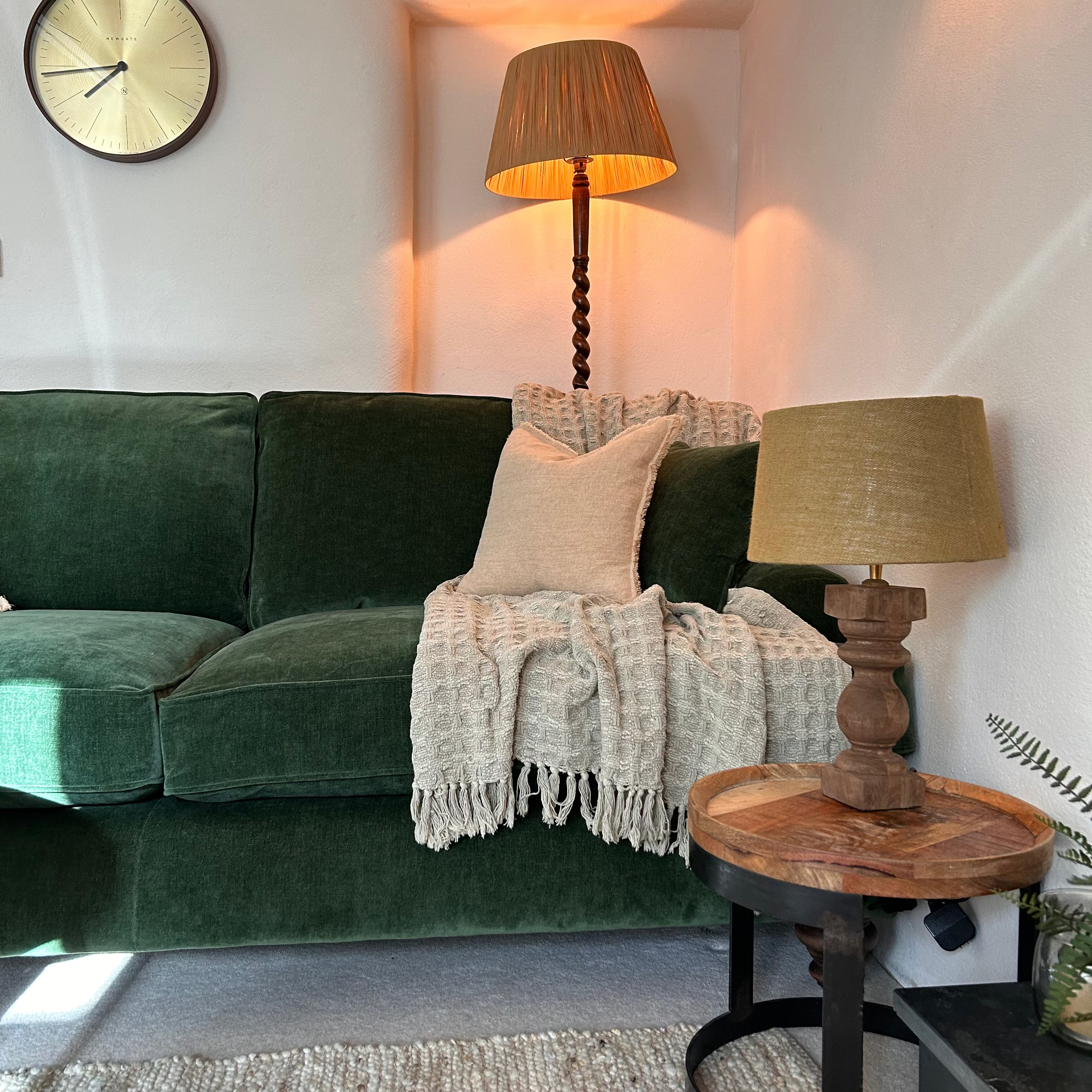 Paulus & Brown Canterbury Upholstered Sofa - Dark Green - Uneeka Home