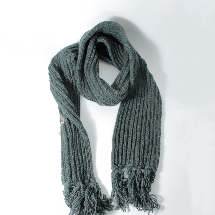 Plain Knitted Wool Scarf - Pine Heather