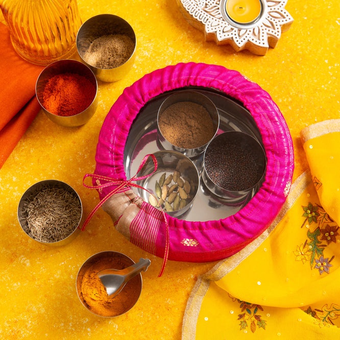 Indian Spice & Blend Tin - TIN-INDIA-SARI - Uneeka
