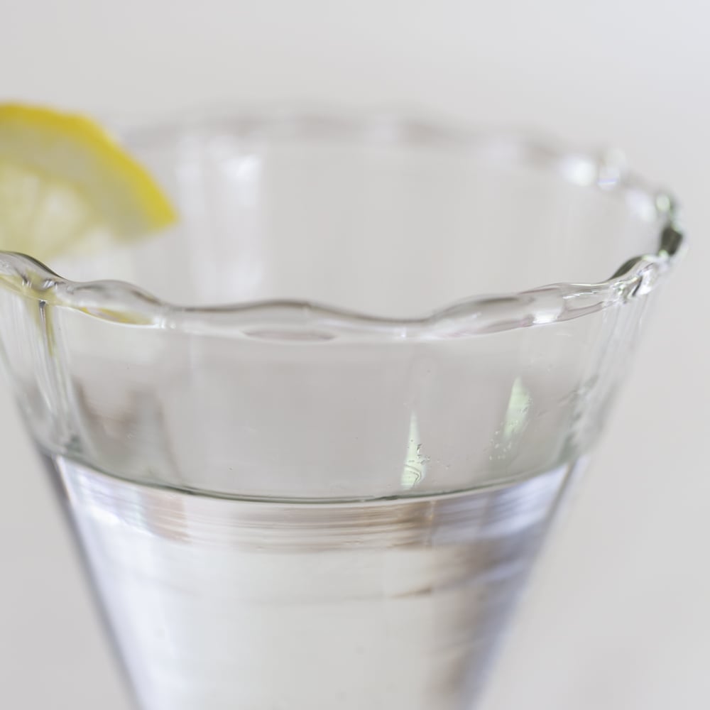 Scalloped Fluted Wine Glass - MK23690 - Uneeka