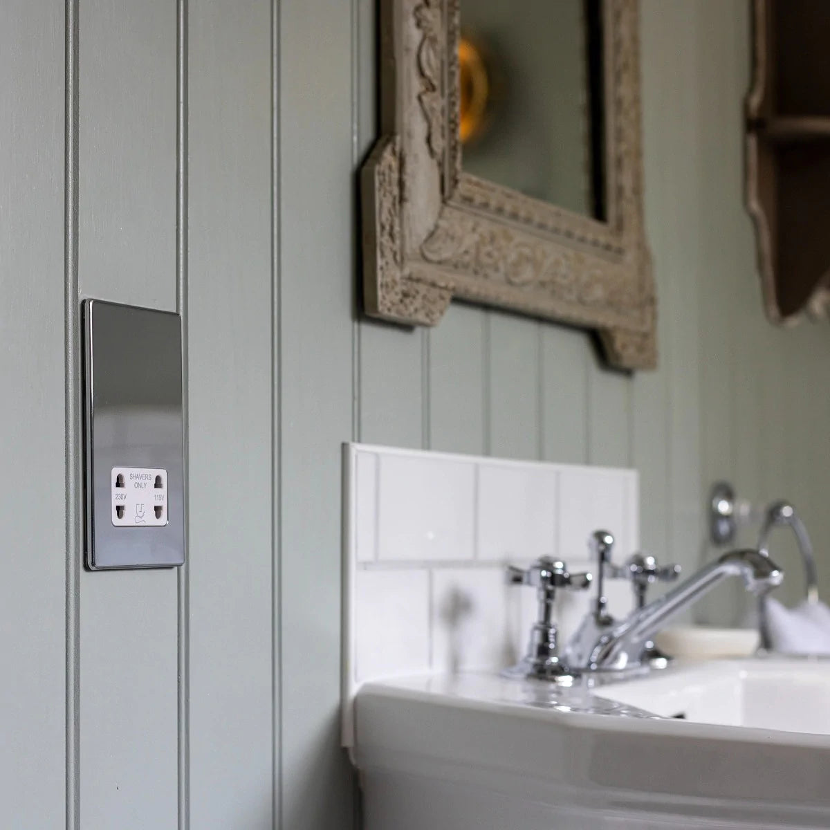Soho Lighting 1 Gang Shaver Socket Brushed Chrome White Insert Uneeka Lifestyle