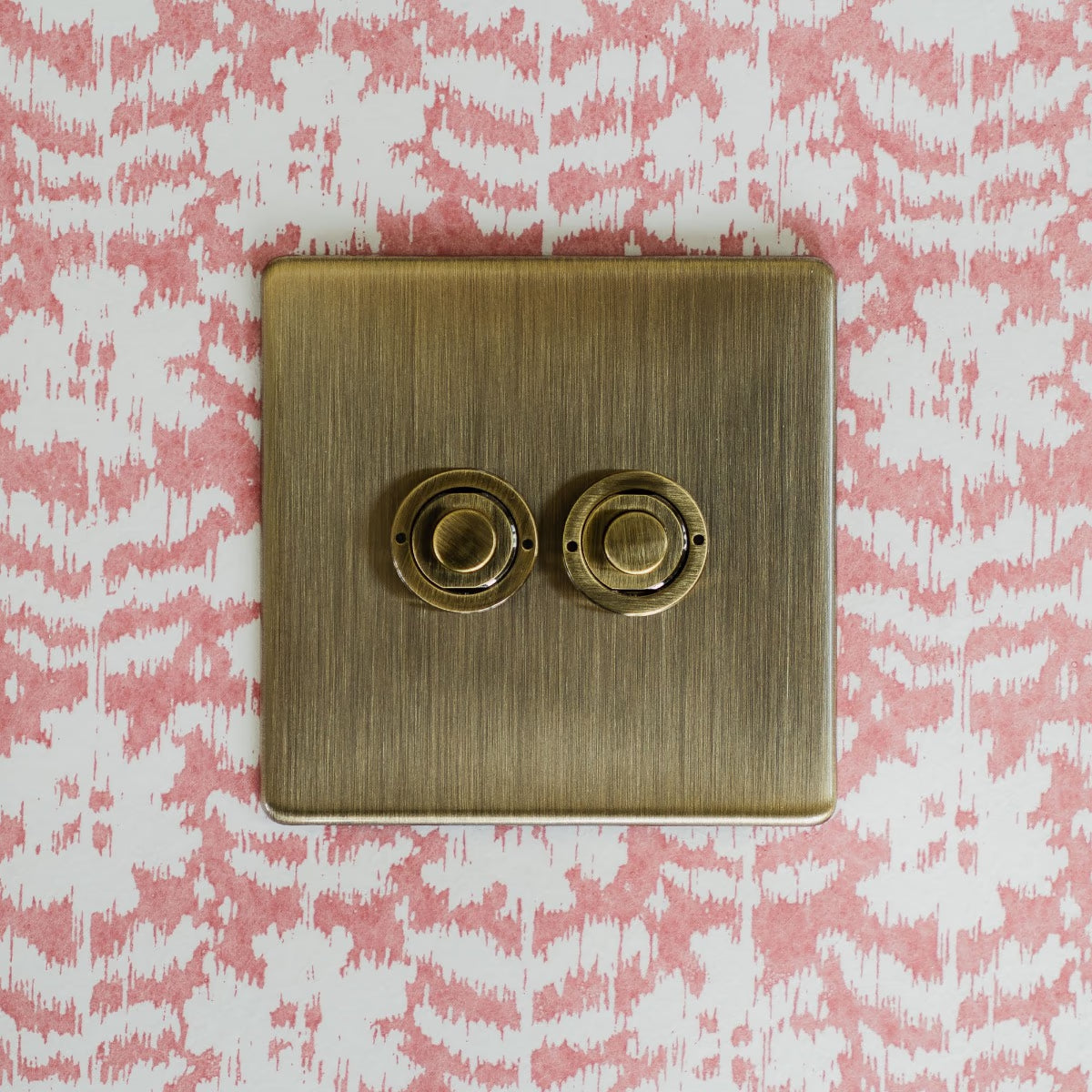 Soho Lighting 2 Gang 6A Push Button Dimmer Switch - Antique Brass - Uneeka Lifestyle