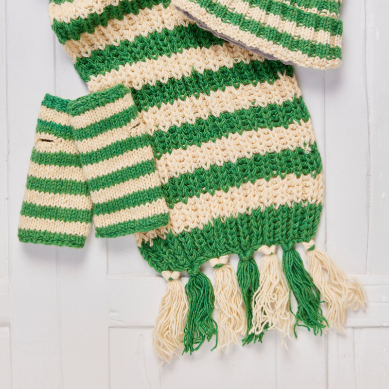 Striped Chunky Knit Scarf - Green & Cream - Uneeka