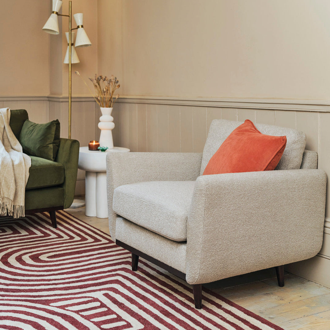 Swyft Model 10 Armchair - Ivory Boucle - Lifestyle Uneeka